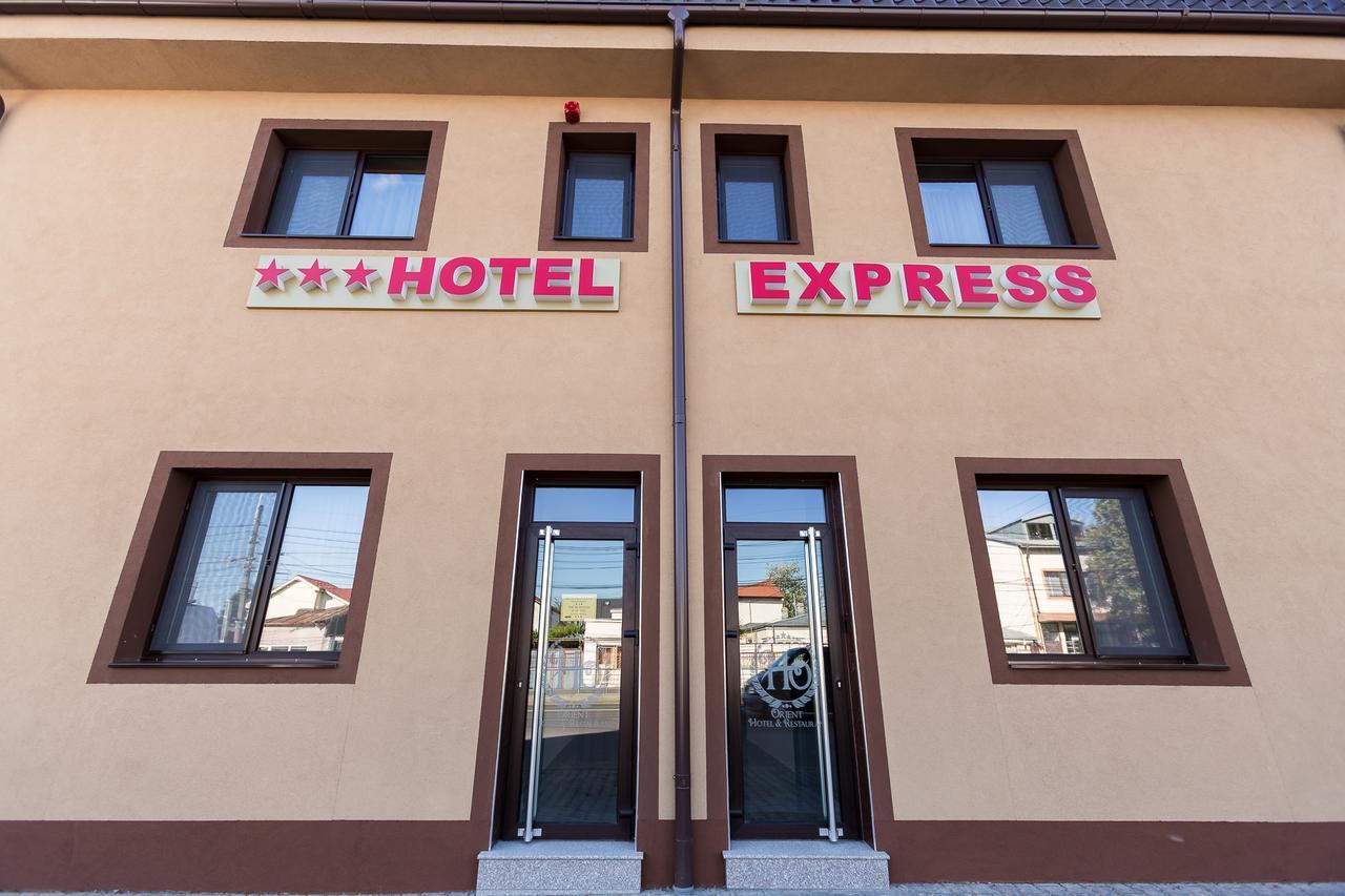 Express Residence เบรยลา ภายนอก รูปภาพ